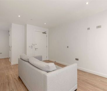 A bright and modern furnished second floor studio apartment, locate... - Photo 1