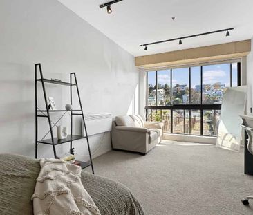 Welcome to apartment 302 in Vedado - Photo 1