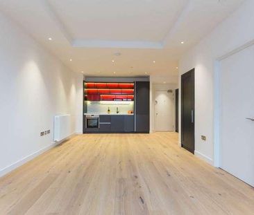 Grantham House, Botanic Square, London City Island, E14 - Photo 2