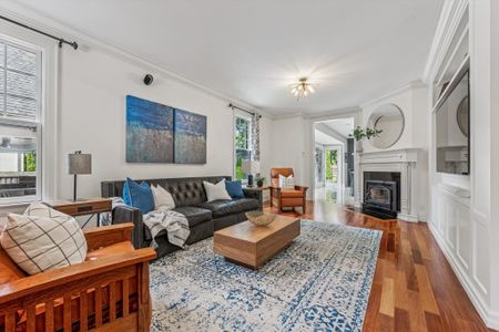 For Lease - 335 Lakeshore Road, Oakville, Ontario - Photo 4