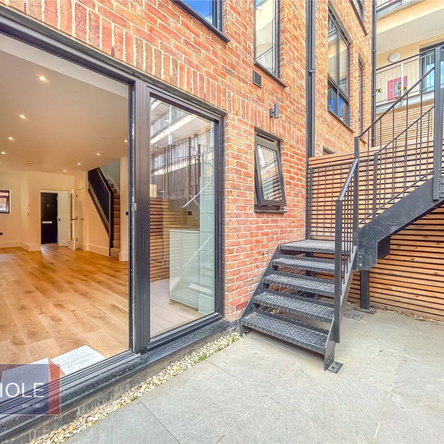 New Hawkins Street, - Photo 1