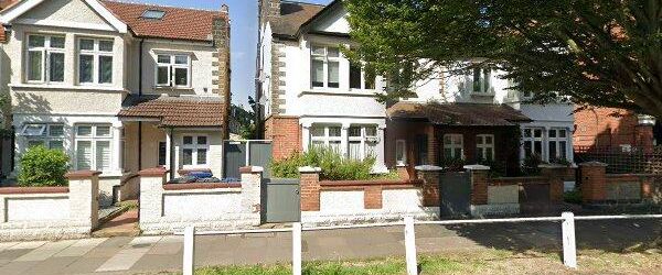 3 Bed Flat, St Mary's Road, W5 - Photo 1