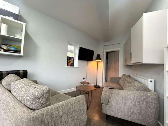 Main - New North Road, Central, Exeter, EX4 - Photo 1