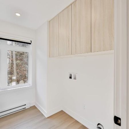 3 CH - 2 SDB - Sainte-Agathe-des-Monts - $2,250 /mo - Photo 4