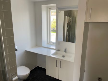 Fin lejlighed med tagterrasse midt i Glostrup - Foto 3