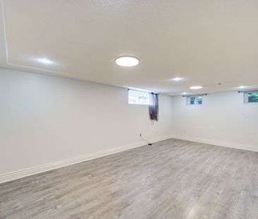 For Lease - 1421 Old Green Lane, East Gwillimbury, Ontario - Photo 4