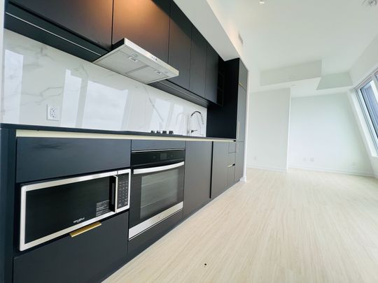 For Lease - 8 Wellesley Street Unit# 5909, Toronto, Ontario - Photo 1