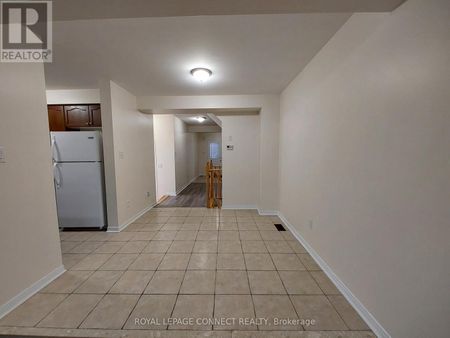 1513 Glenbourne Drive – Oshawa, Ontario - Photo 2