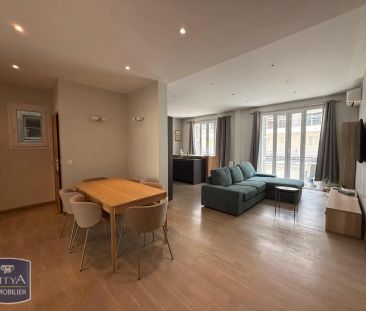 Appartement à louer 4 pièces 94.02m² - Photo 2