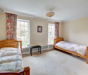 Pine Grove, Wimbledon, SW19, London - Photo 3