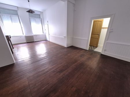 Location Appartement 2 pièces 68m² CAMBRAI 59400 - Photo 2