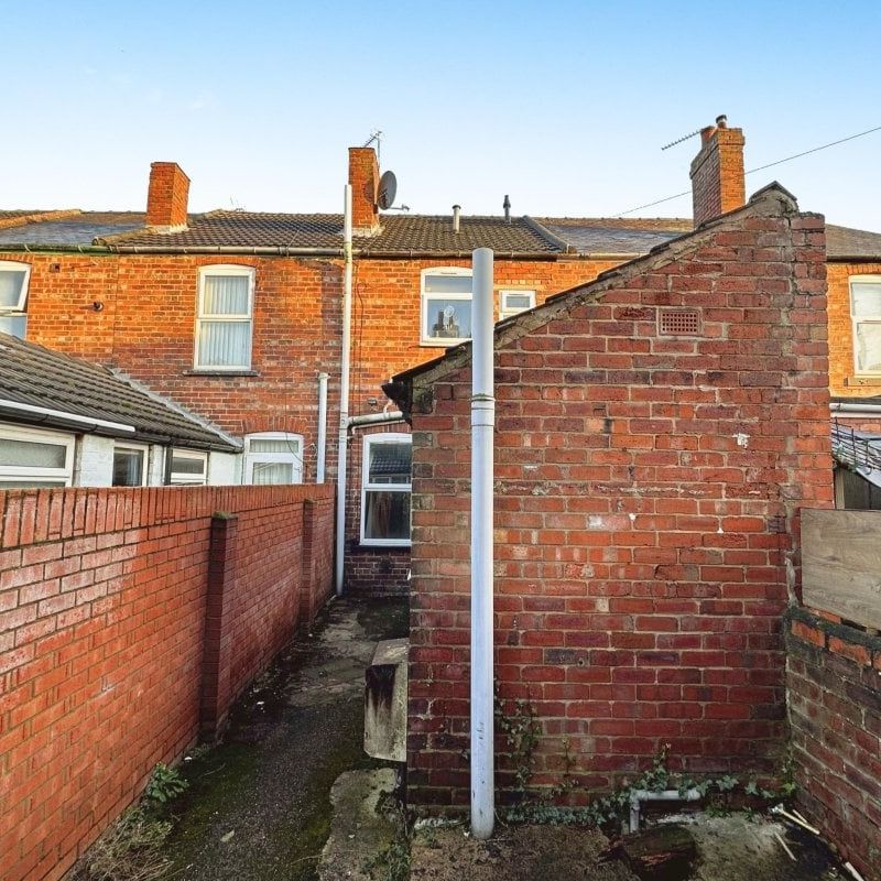 St Andrews Street, LINCOLN - Photo 1