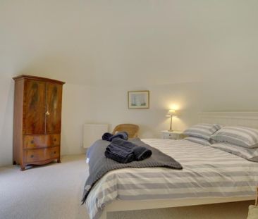 3 bedroom detached house to rent - Photo 4