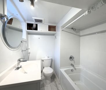 For Lease - 214 Greenwood Avenue Unit# Lower, Oshawa, Ontario - Photo 4