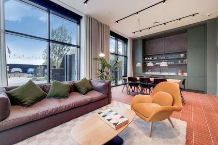 Windlass Apartments, Hale Wharf, Tottenham, N17 - Photo 2