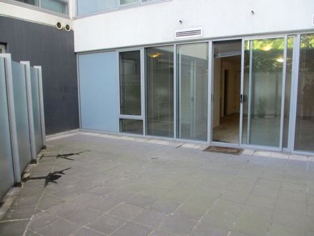 1/118 Dudley Street - Photo 4