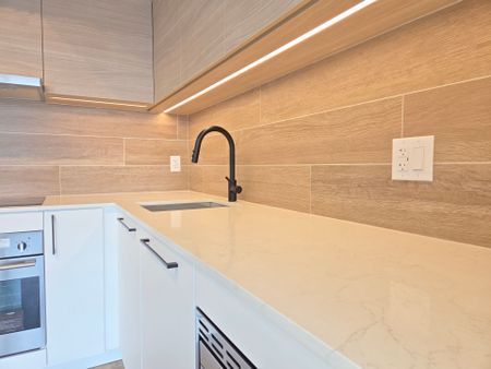 For Lease - 1050 Eastern Avenue Unit# 610, Toronto, Ontario - Photo 4