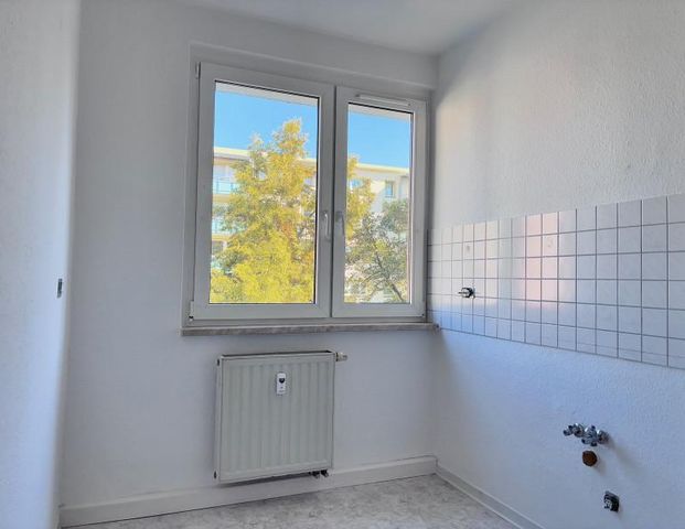 2-Raumwohnung in ruhigem Wohngebiet mit tollem Ausblick - Photo 1