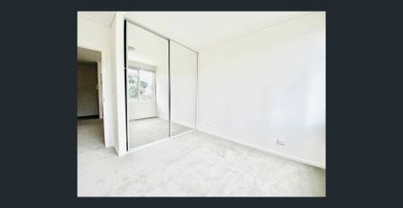 FANTASTIC TWO BEDDER OVERLOOKING ALBERT PARK - Photo 5