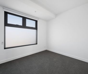 Spacious – New 2 Bedroom stylish apartments - Photo 4