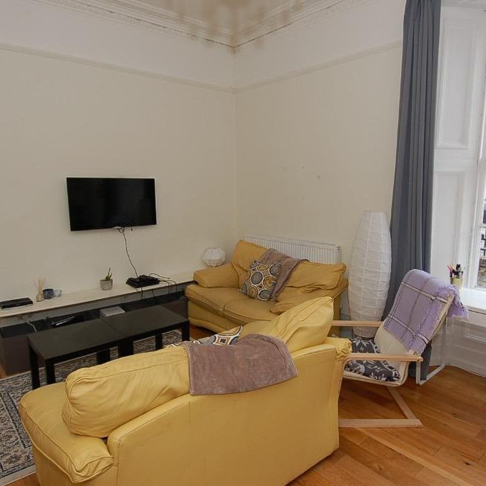 5 bedroom semi-detached house to rent - Photo 1