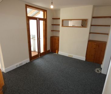 2 bed Terraced - To Let - Photo 2