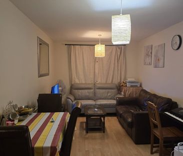 2 Bed Flat, Sugar Mill Square, M5 - Photo 1