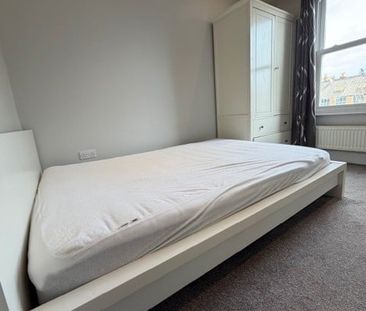 Room in a Shared House, Hartfield Road, SW19 - Photo 6