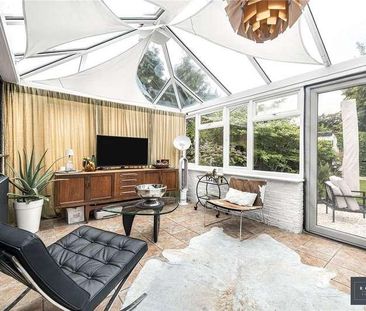 Dennis Road, East Molesey, Surrey, KT8 - Photo 3