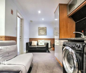 1 bedroom maisonette to rent - Photo 1