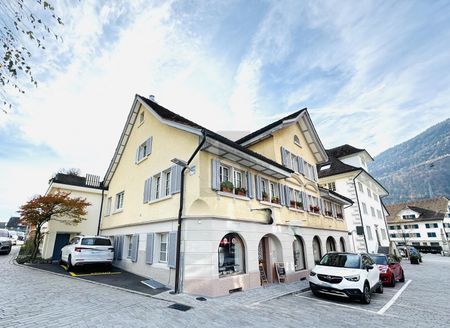 CHARMING, LIGHT-FLOODED AND CENTRALLY LOCATED - Photo 3