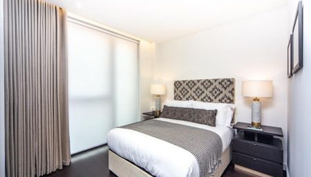 The Residence, 6-8 Charles Clowes Walk, London - Photo 3