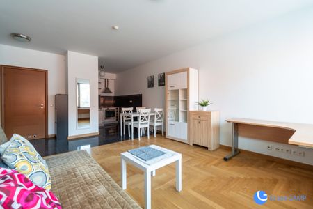 Kawalerka przy ul.Karmelickiej 47m2, Stare Miasto. - Photo 2