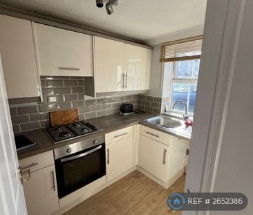 2 bedroom terraced house to rent - Photo 6