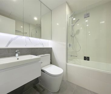 4404/81 City Road - Photo 3
