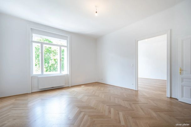 ERSTBEZUG nach Sanierung: ALTBAUCHARME IM MODERNEN OUTFIT in einem schönen Jugendstilhaus - Foto 1