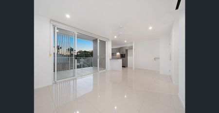 Modern, Spacious & Exceptionally Located - Photo 2