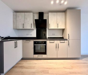 Commercial Road, Poole, Dorset, BH14 - Photo 6