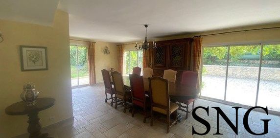 MAISON MEUBLEE AVEC JARDIN ET PISCINE + GARAGE + T2 INDEPENDANT - Photo 2