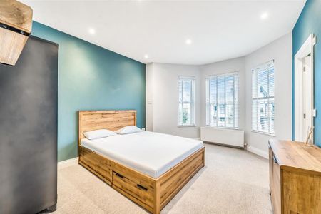 2 bedroom maisonette to rent - Photo 4