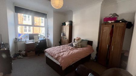 4 bedroom house to rent - Photo 3