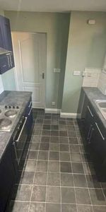 2 bed terraced house to rent in Sylvia Terrace, Stanley - Photo 3