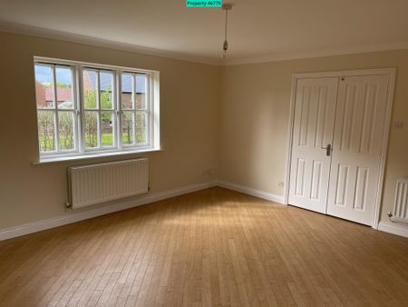 3 bedroom semi-detached house to rent - Photo 3