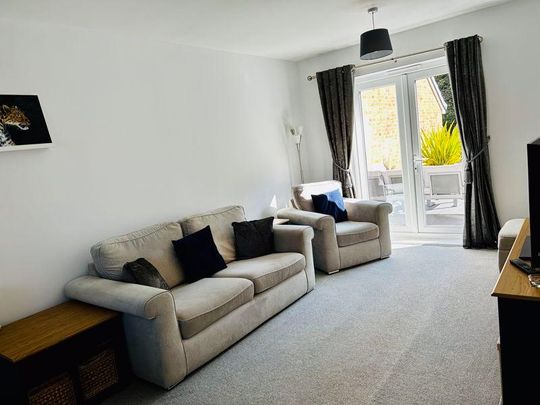 Dyffryn Y Coed, Church Village, Pontypridd - Photo 1