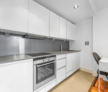 Studio to rent - Photo 5