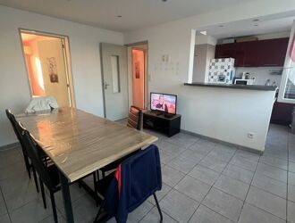 Location Appartement 4 pièces 65 m2 à Perpignan - Photo 2