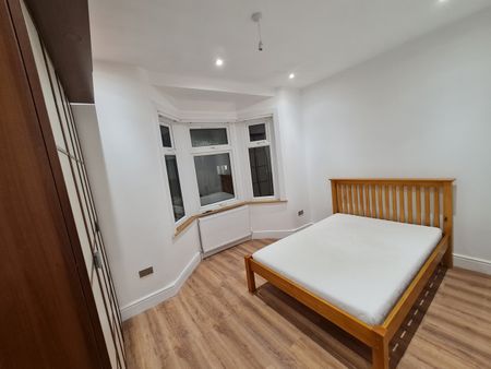 Room in a Shared House, Langham Road, N15 - Photo 5