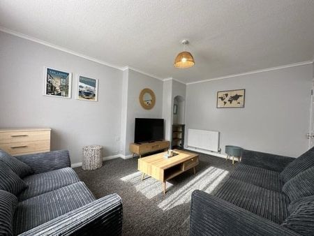 The Avenue, Brighton, BN2 4GG 5 bedroom semi-detached house to rent - Photo 3
