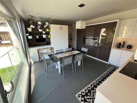 4.5 Zimmer, 150 m², 3. Stock - Foto 2