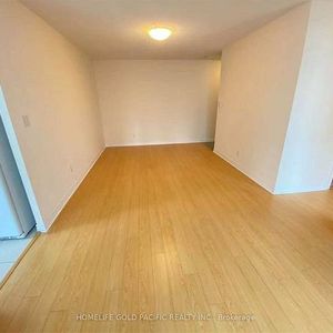 Yonge/Sheppard-Very Spacious 2Bdrm 2Baths - Photo 2